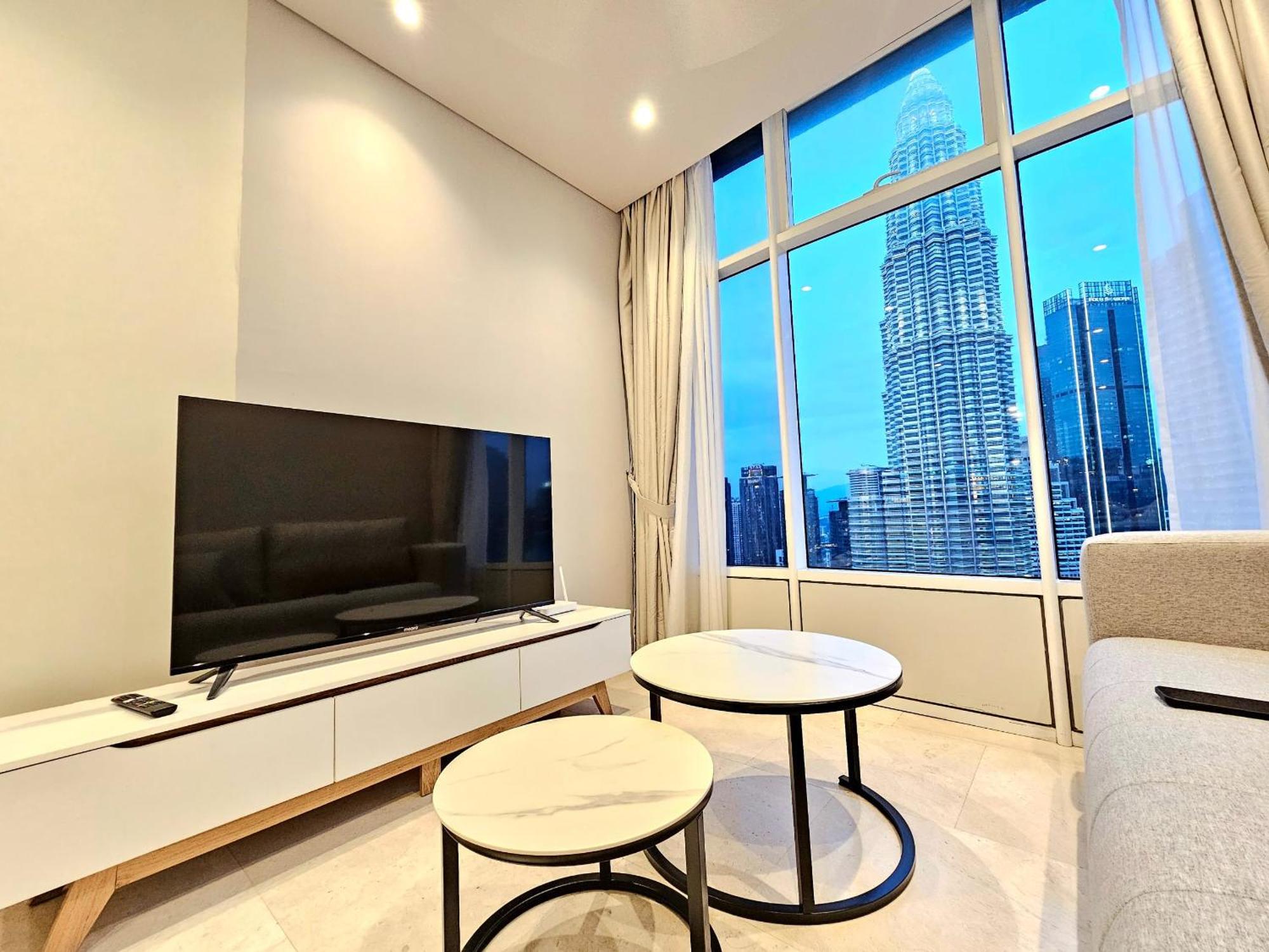 Sky Suites Klcc By Ali Kuala Lumpur Exterior photo