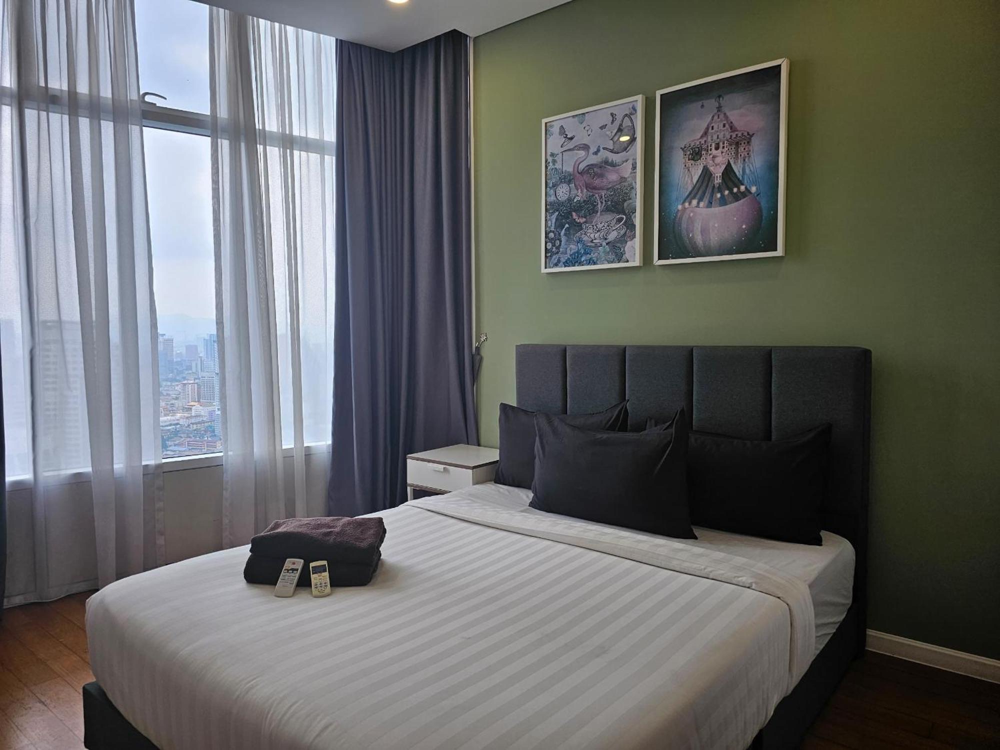Sky Suites Klcc By Ali Kuala Lumpur Exterior photo
